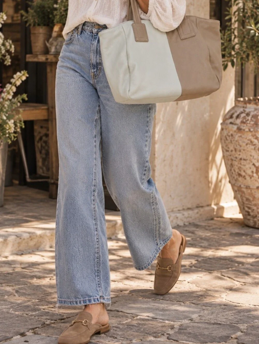 Splendid Cream Nappa Leather Tan Two Tone Colorblock Hobo Purse